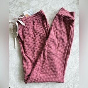 NWT Blu Pepper Women's Ribbed Mauve Joggers M